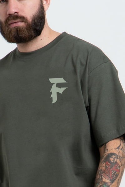 Camiseta Masculina Streetwear Verde Escura FV2024051